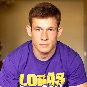 Meet your Posher, Adam